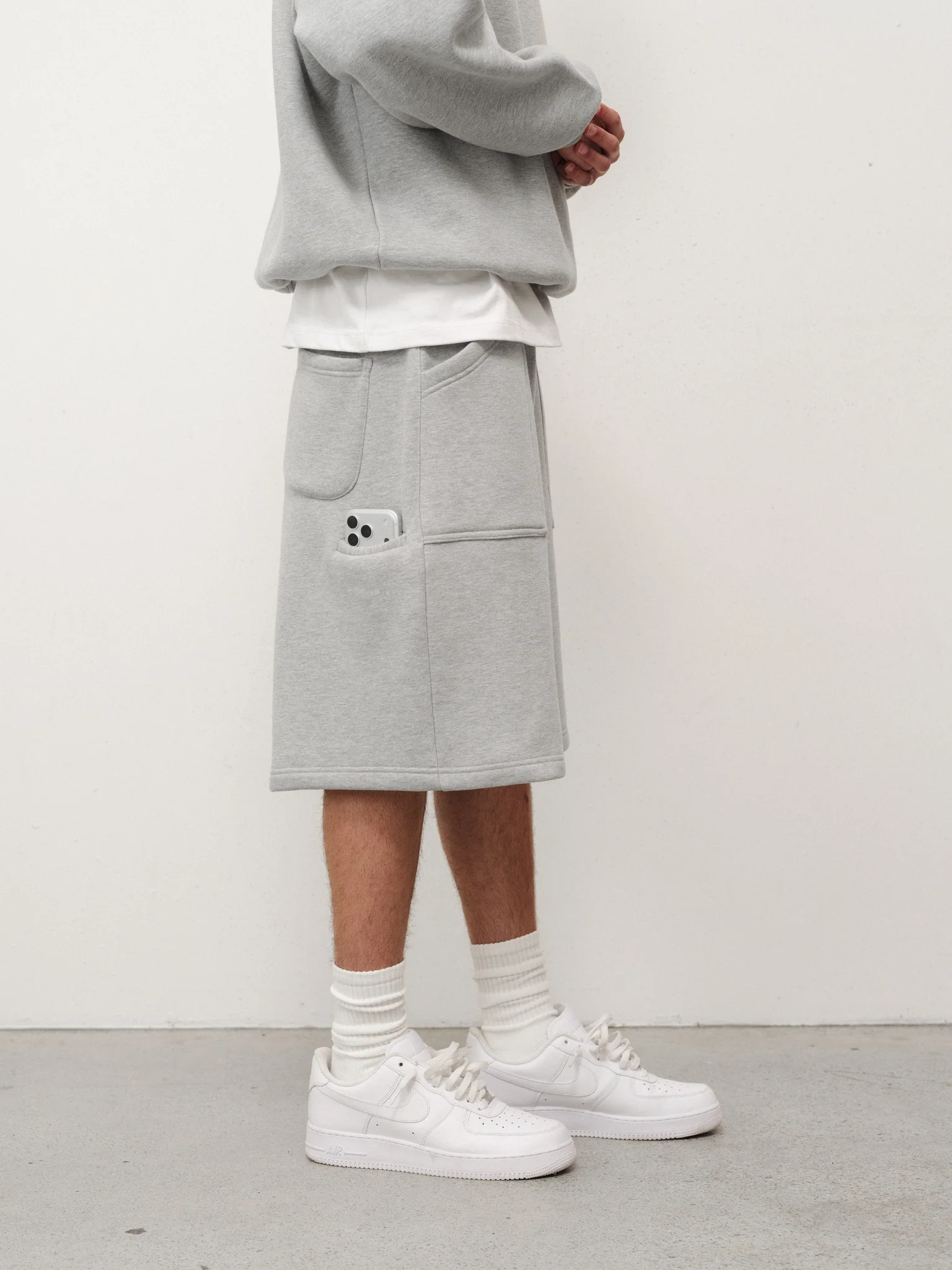 COZY SHORTS - GREY - Image 4