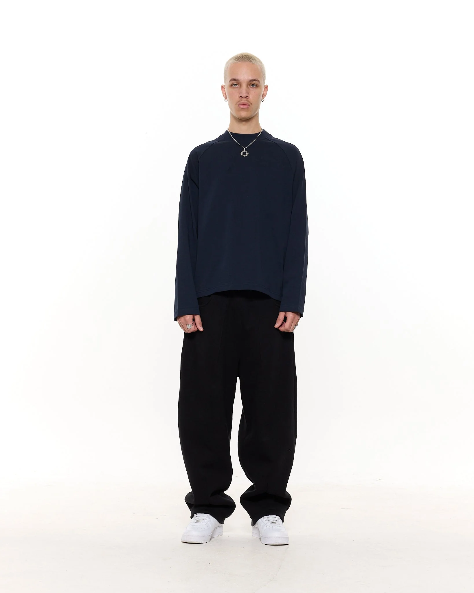 Long Sleeve T-Shirt - Navy - Image 2