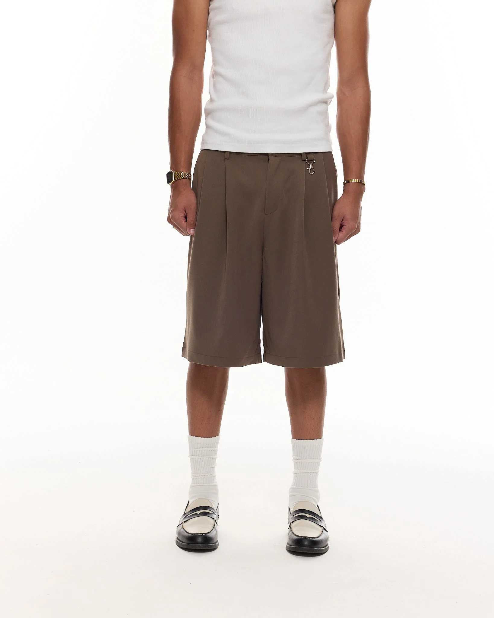 PLEATED SHORTS - BROWN - Image 3